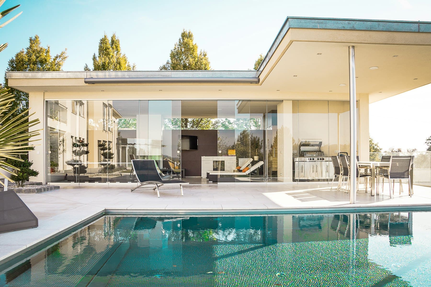 The living pavilion opened to the pool terrace